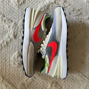 Men’s Nike Waffle One sneakers